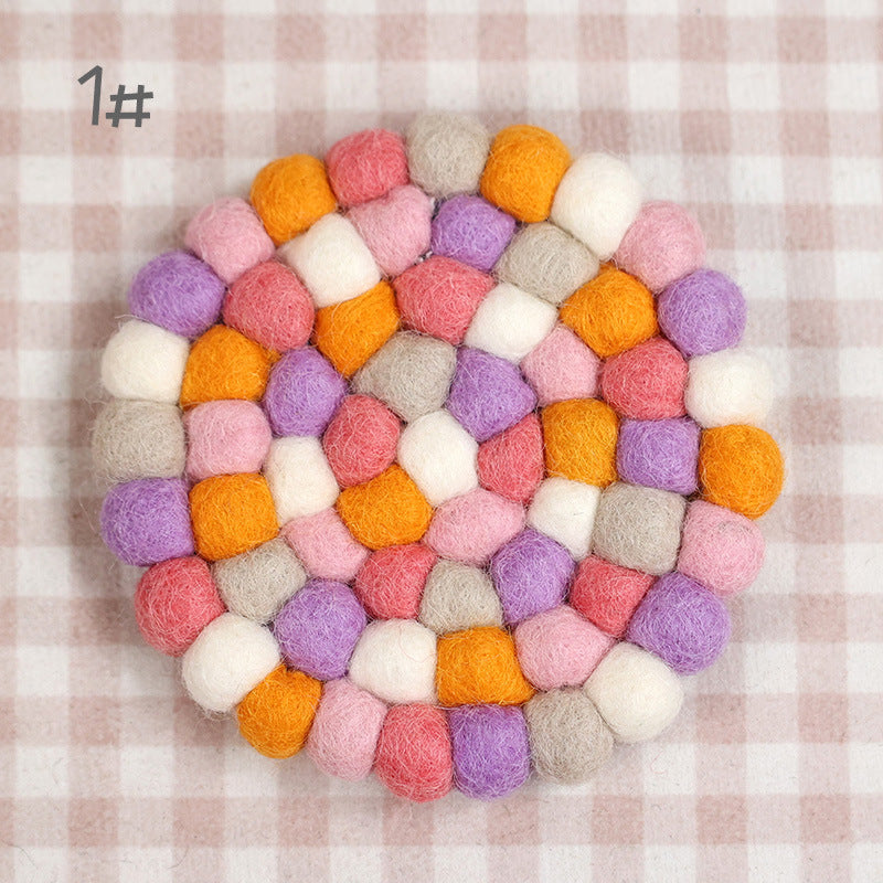 Zakka-style Wool Felt Ball Coaster