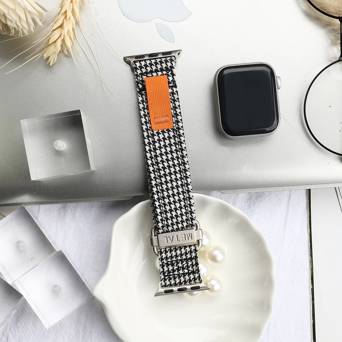 Best selling pet supplies including Samsung Apple Watch Canvas Fashion Loop Strap15