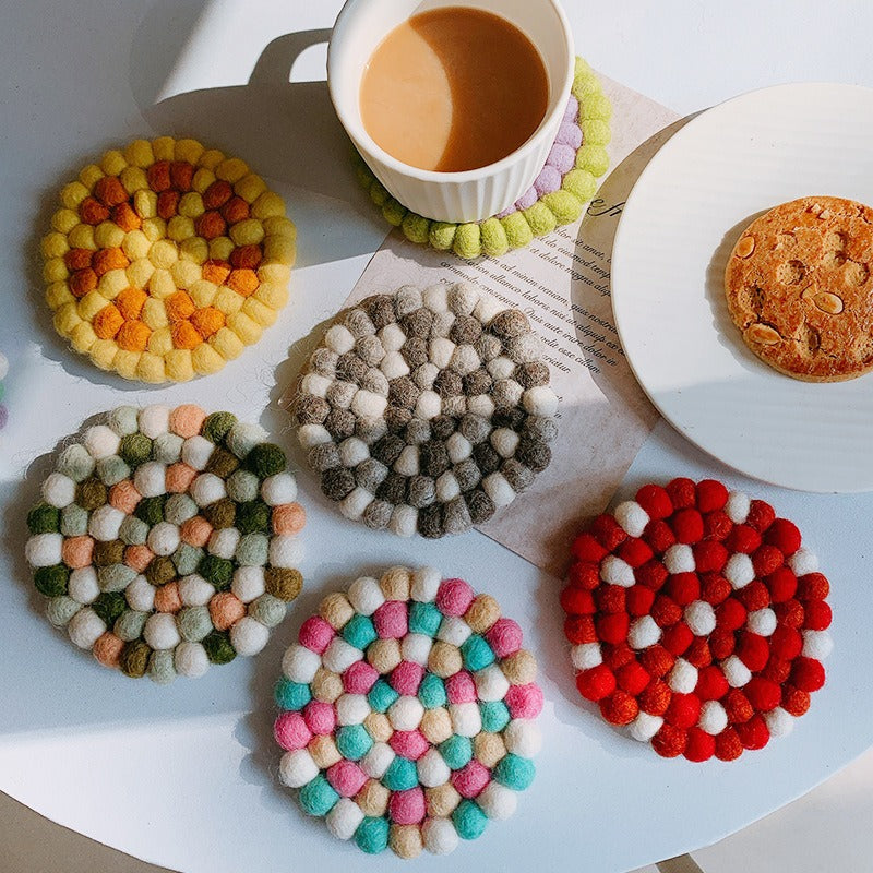 Handmade Zakka-style wool felt ball coaster10