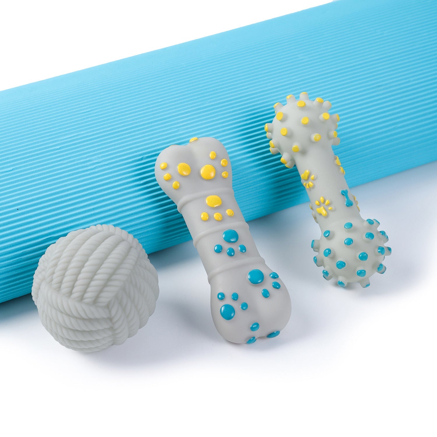 Colorful dog squeaky toys for pets3